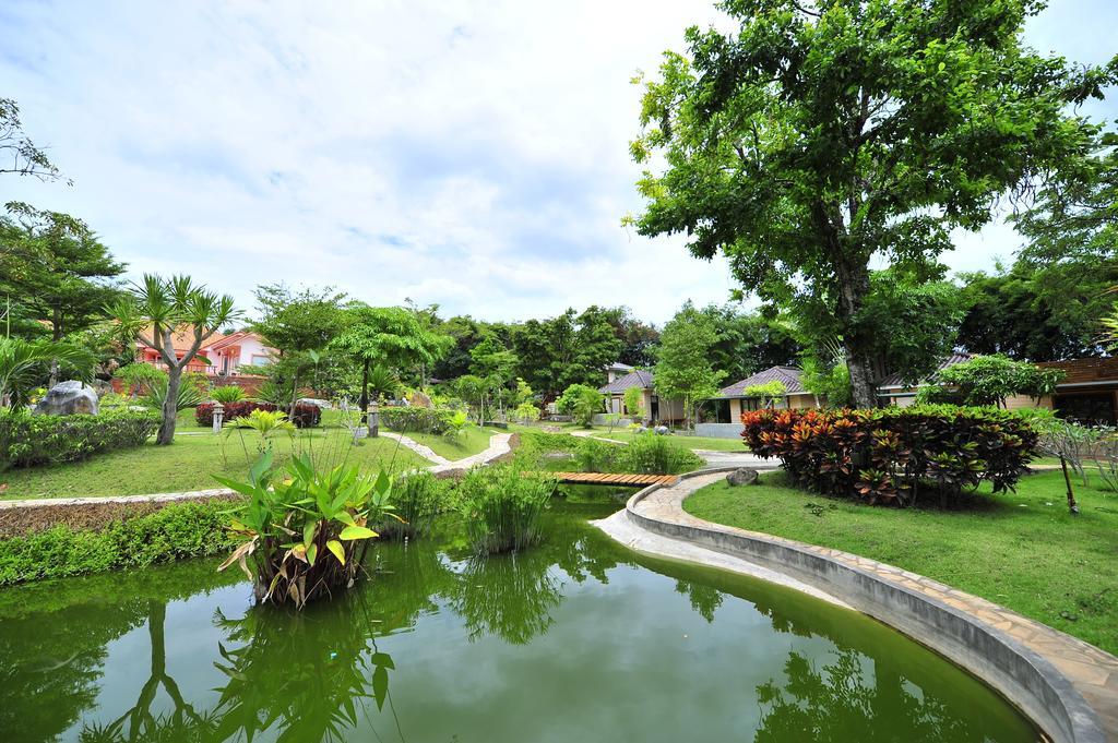 Dusit Talai Resort Nong Nam Daeng Zewnętrze zdjęcie