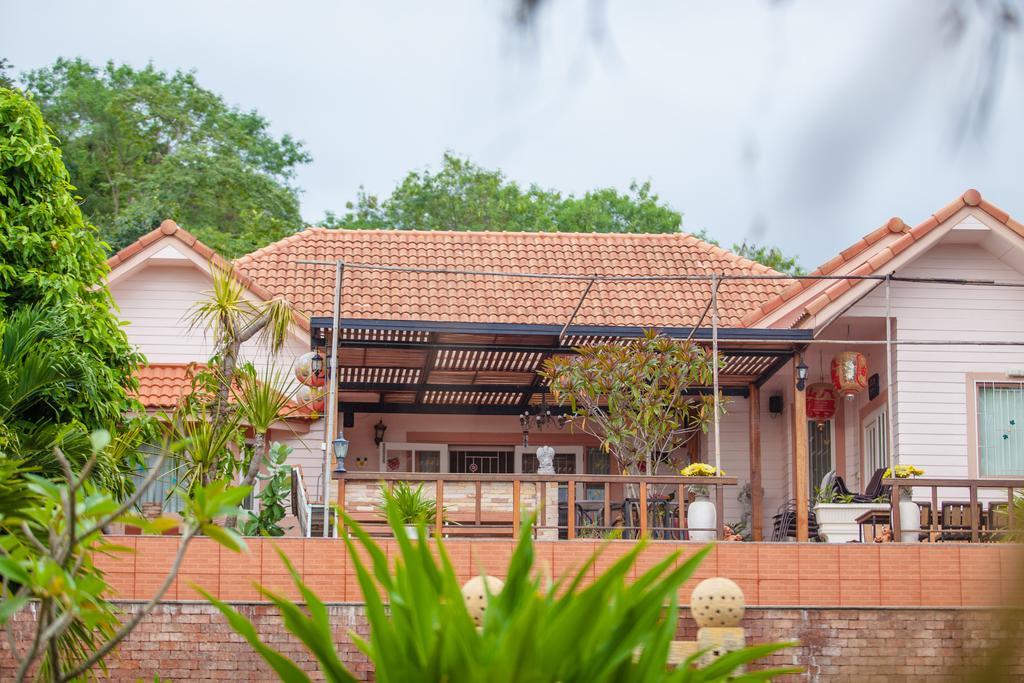 Dusit Talai Resort Nong Nam Daeng Zewnętrze zdjęcie