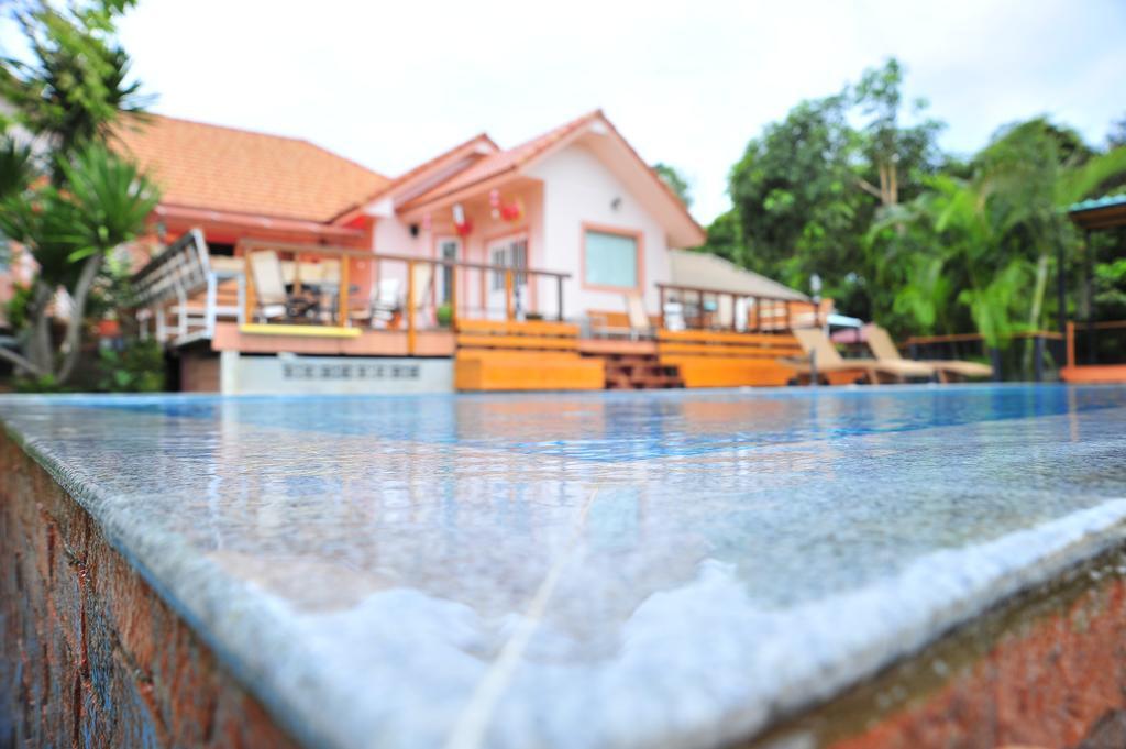 Dusit Talai Resort Nong Nam Daeng Zewnętrze zdjęcie